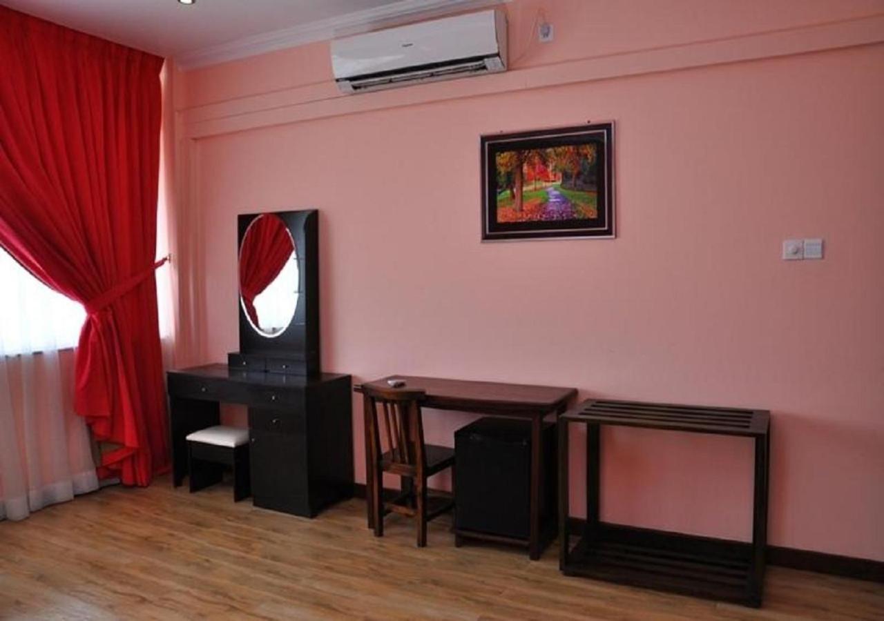 Hotel East Lagoon Batticaloa Exterior foto