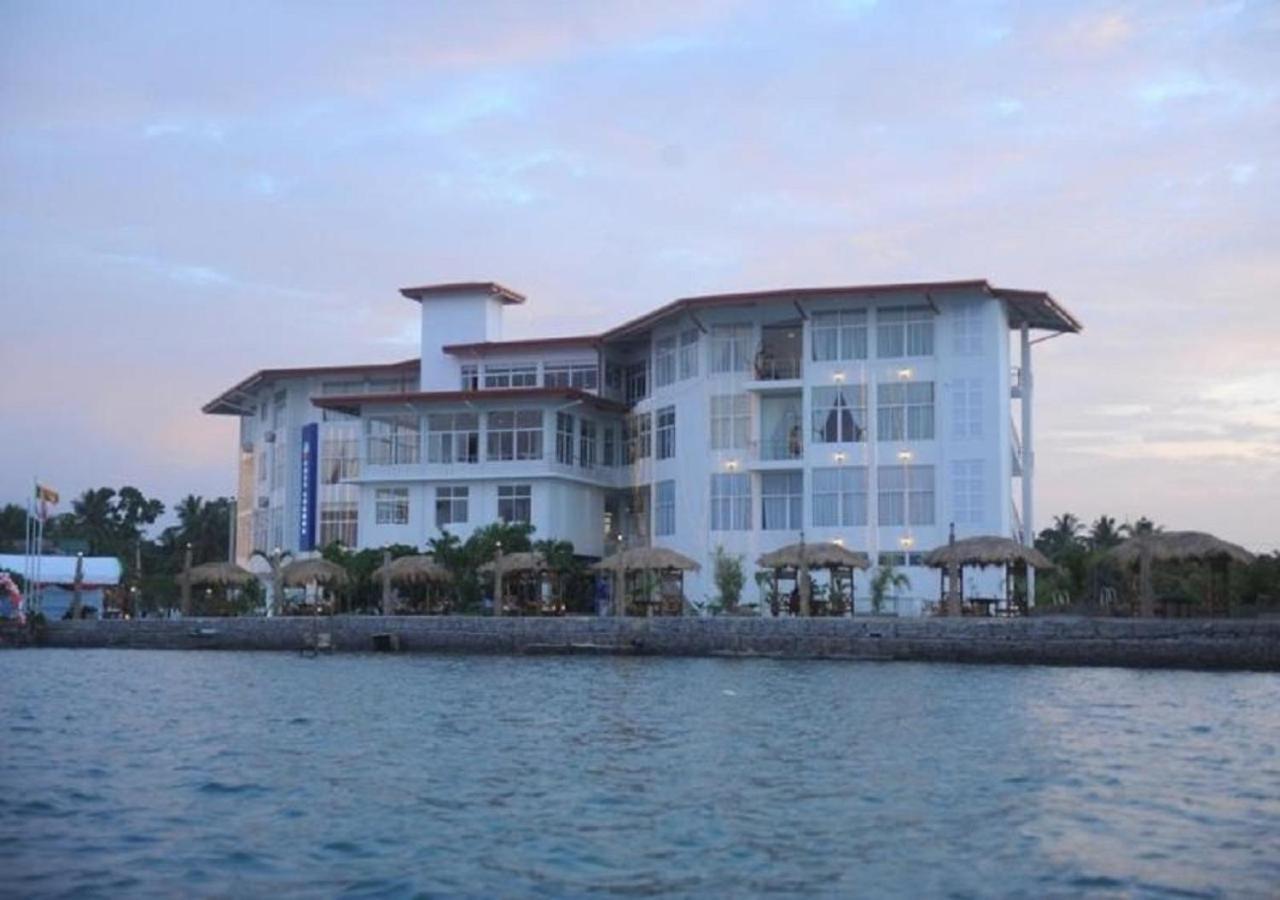 Hotel East Lagoon Batticaloa Exterior foto