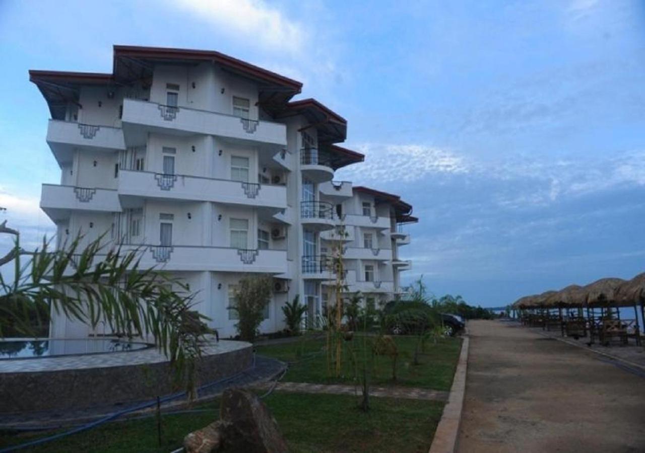 Hotel East Lagoon Batticaloa Exterior foto