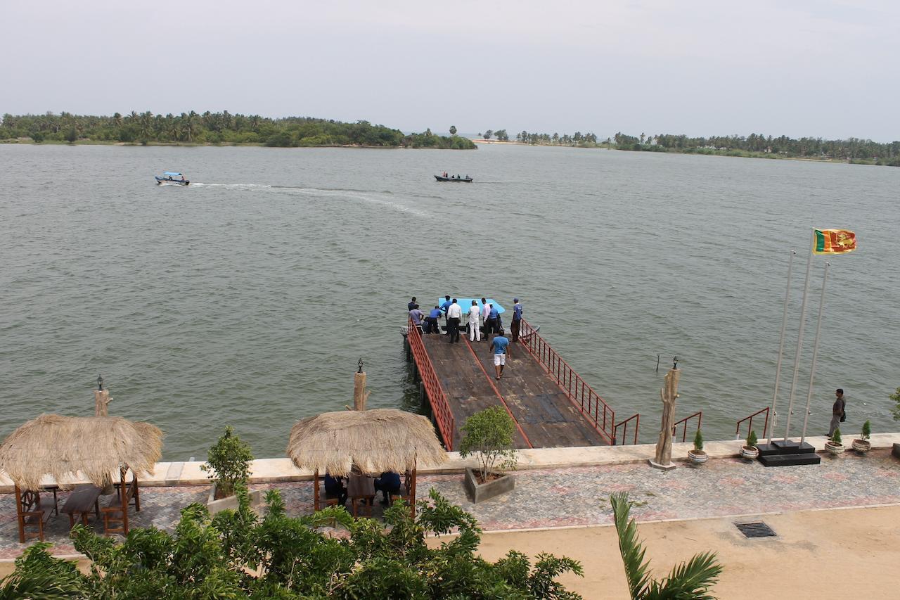 Hotel East Lagoon Batticaloa Exterior foto